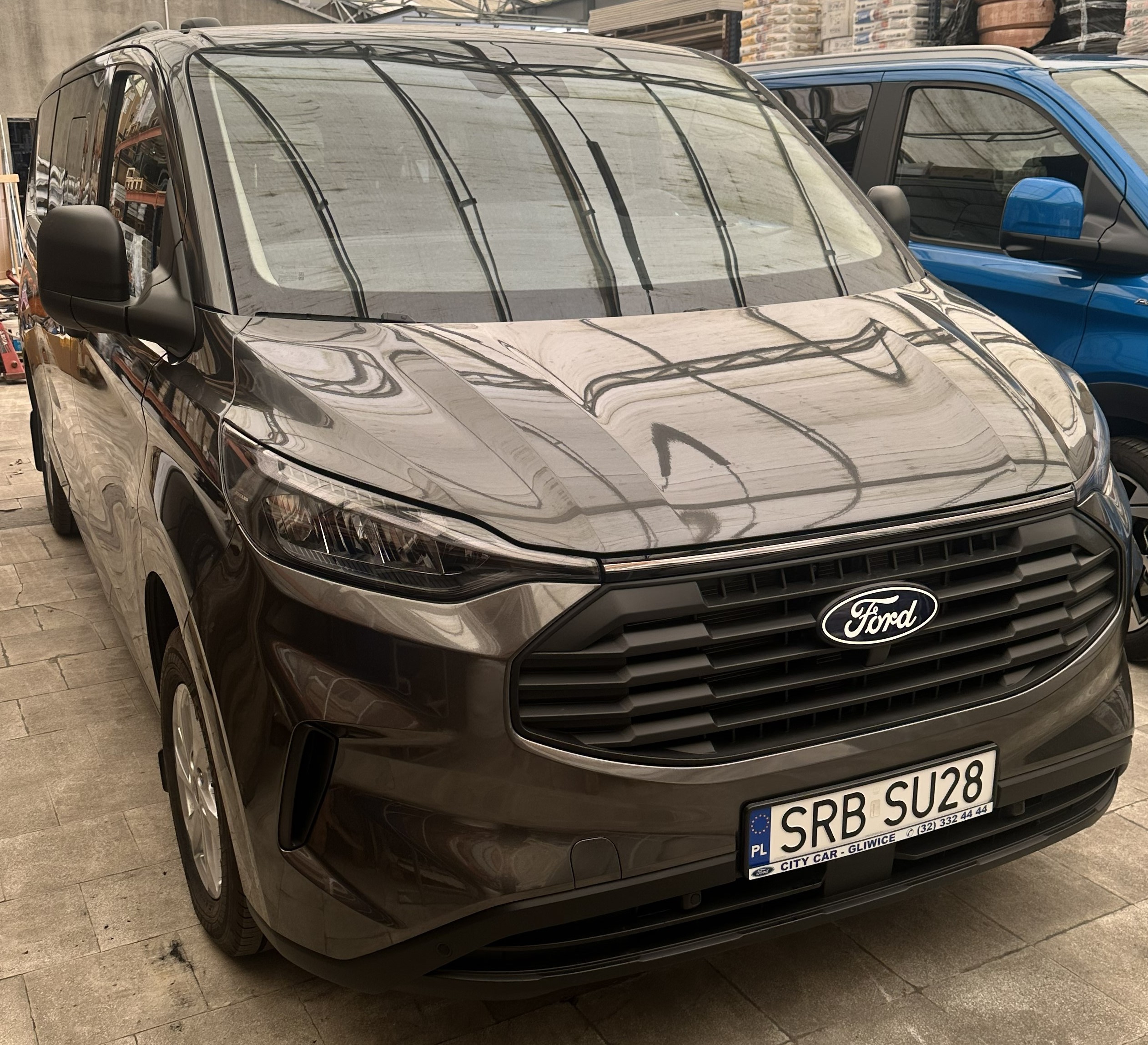 Wynajem busa 9-osobowego Ford Transit Czerwionka Gliwice Rybnik